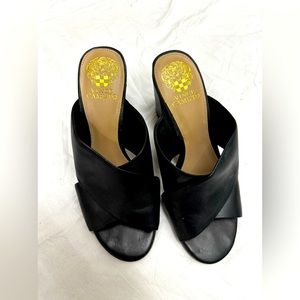 Vince Camuto Levey Black Leather Slides US sz 8.5-9/ EU sz 39
